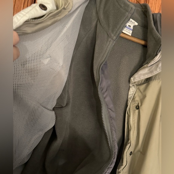 Columbia Jacket - Picture 8 of 12